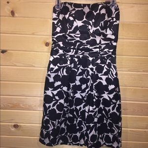 Floral strapless dress